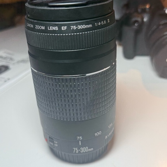 Canon EOS Rebel T6 Black DSLR Camera with 18-55mm lens- ER-300mm lens+ more! - Picture 10 of 16